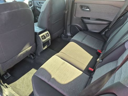 Used 2023 Nissan Rogue SV AWD/4WD image 27
