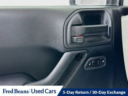 Used 2015 Jeep Wrangler Unlimited Sport w/ Quick Order Package 24S image 16