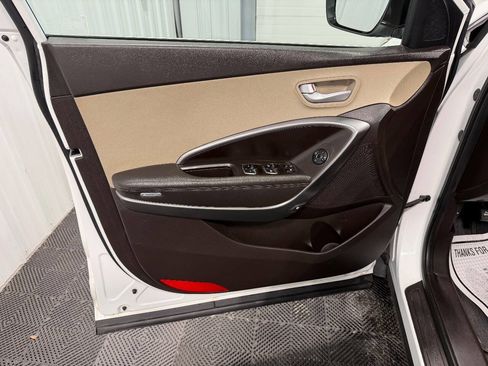 Used 2017 Hyundai Santa Fe Sport image 25