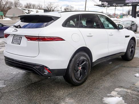 Used 2022 Jaguar F-PACE S image 11
