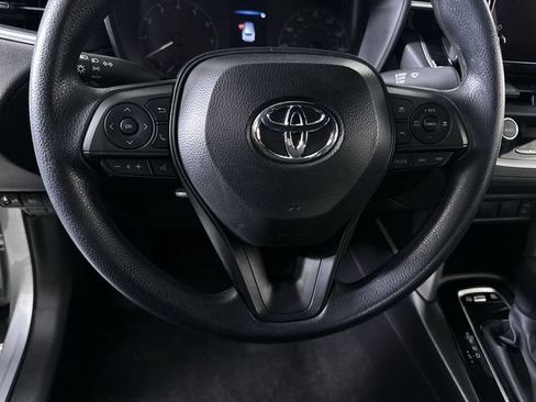 Used 2025 Toyota Corolla Cross AWD Hybrid image 11