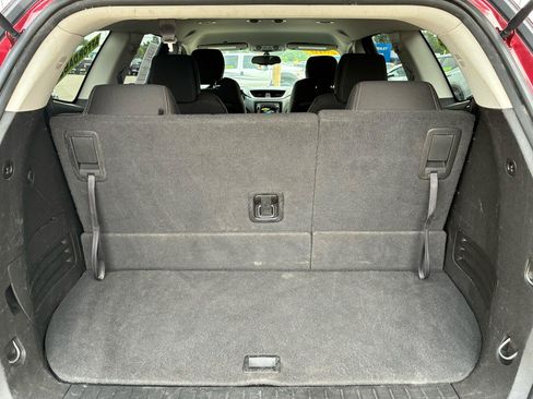 Used 2016 Chevrolet Traverse LT w/ Style and Technology Package FWD image 25