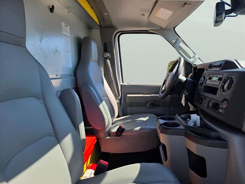Used 2024 Ford E-350 and Econoline 350 Super Duty w/ Driver's Safety Package RWD image 19
