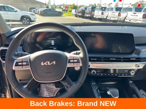 Used 2025 Kia Telluride S AWD/4WD image 4