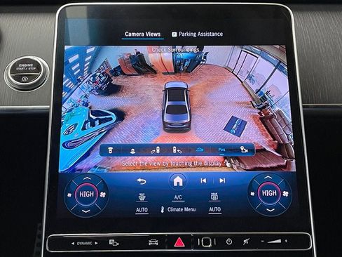 Used 2022 Mercedes-Benz S 500 4MATIC w/ AMG Line Package image 39