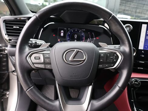 Used 2025 Lexus NX 250 FWD w/ Accessory Package (K3) image 34