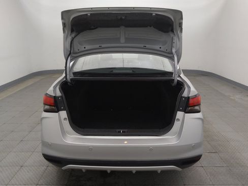 Used 2023 Nissan Versa SV FWD image 29