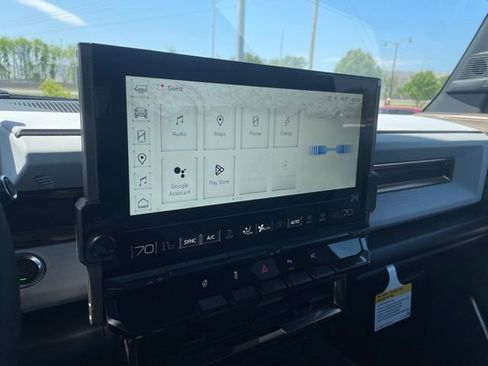 New 2025 GMC Hummer EV 2X image 14