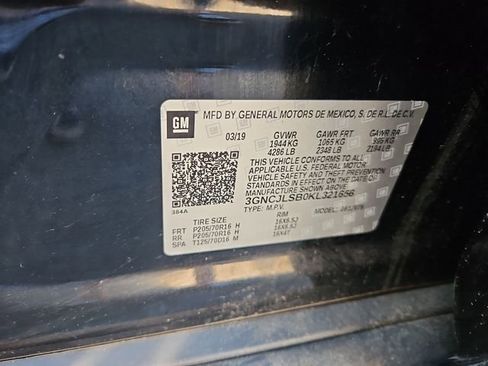 Used 2019 Chevrolet Trax LT w/ LT Convenience Package FWD image 46