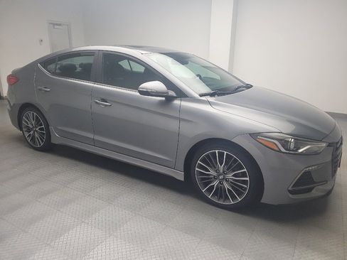 Used 2018 Hyundai Elantra Sport w/ Sport Premium Package 03 FWD image 11