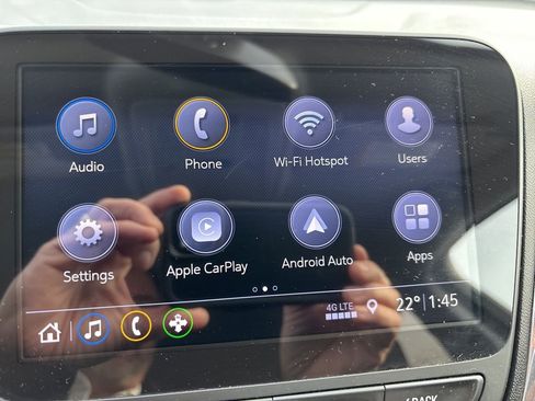 Used 2020 Chevrolet Equinox Premier image 31