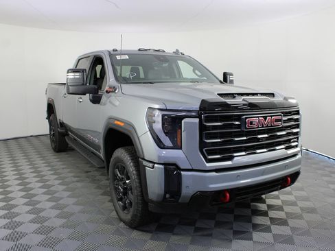 New 2026 GMC Sierra 2500 AT4 w/ AT4 Premium Plus Package AWD/4WD image 31