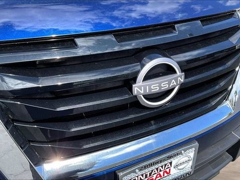 Certified 2024 Nissan Pathfinder SV FWD image 32