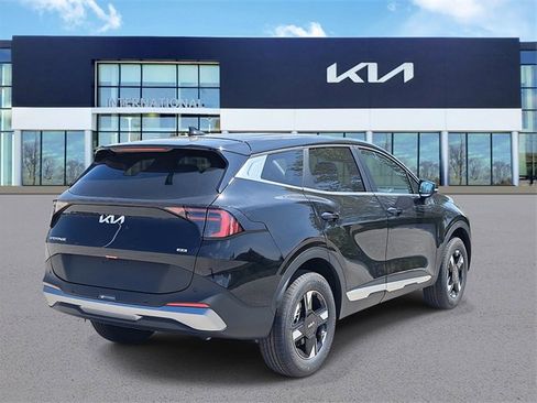 New 2026 Kia Sportage LX w/ LX Convenience Package image 4