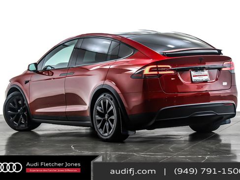 Used 2023 Tesla Model X Plaid image 11
