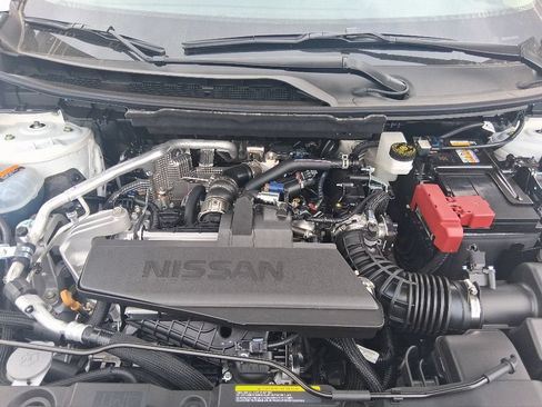 New 2026 Nissan Rogue Platinum AWD/4WD image 32