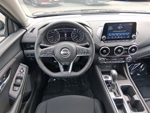 New 2025 Nissan Sentra SV w/ All-Weather Package image 9