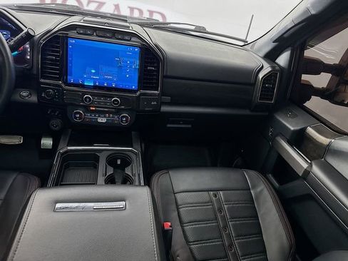 Used 2022 Ford F250 Lariat w/ Lariat Ultimate Package AWD/4WD image 28