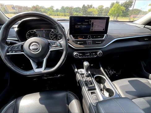 Used 2023 Nissan Altima 2.5 SL image 14