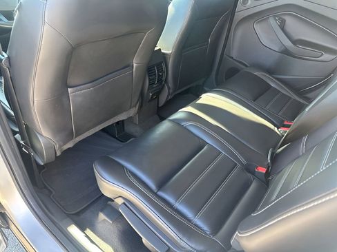 Used 2017 Ford Escape Titanium image 19