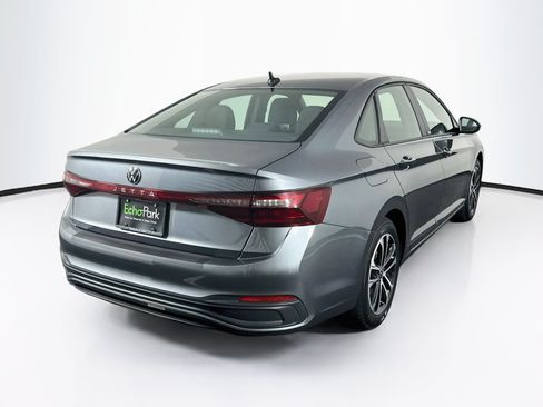 Used 2025 Volkswagen Jetta Sport FWD image 9