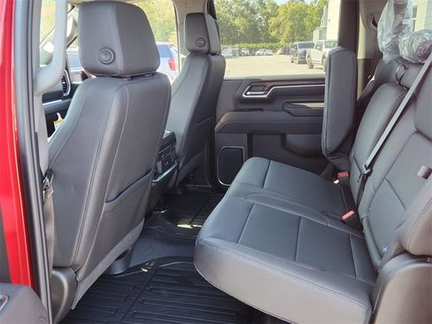 New 2025 GMC Sierra 2500 SLT image 4