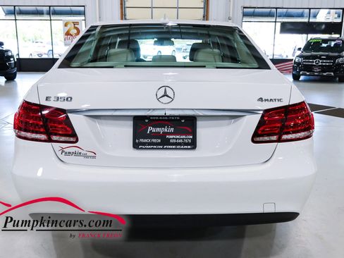 Used 2016 Mercedes-Benz E 350 4MATIC Sedan w/ Premium Package image 6