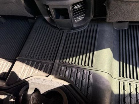 Used 2020 RAM 2500 Big Horn w/ Level 1 Equipment Group AWD/4WD image 77