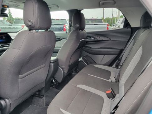 Used 2025 Chevrolet TrailBlazer LT AWD/4WD image 25