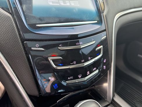 Used 2018 Cadillac XTS Luxury image 15