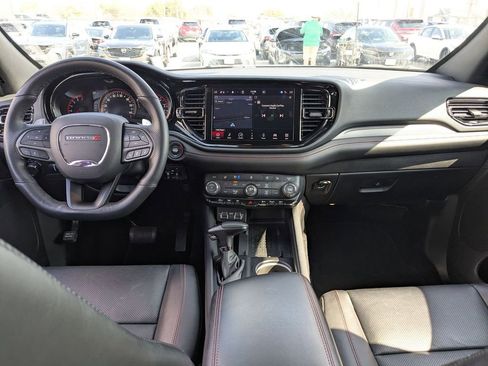 Used 2025 Dodge Durango GT image 23