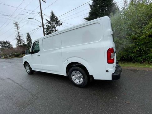 Used 2016 Nissan NV 1500 SV w/ Back Door Glass Package RWD image 2