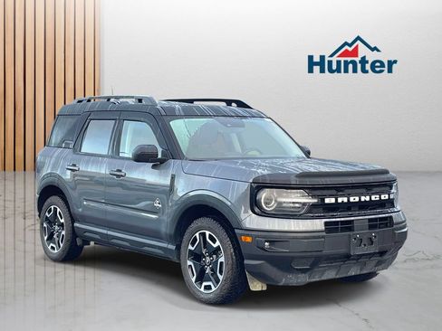 Used 2024 Ford Bronco Sport Outer Banks w/ Tech Package AWD/4WD image 1
