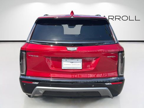 New 2026 Cadillac Vistiq Sport w/ LPO, Floor Liner Package AWD/4WD image 4