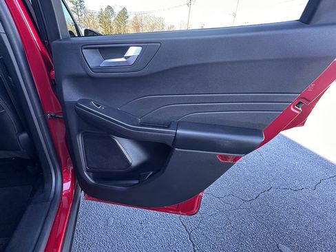 Used 2025 Ford Escape ST-Line Select image 30