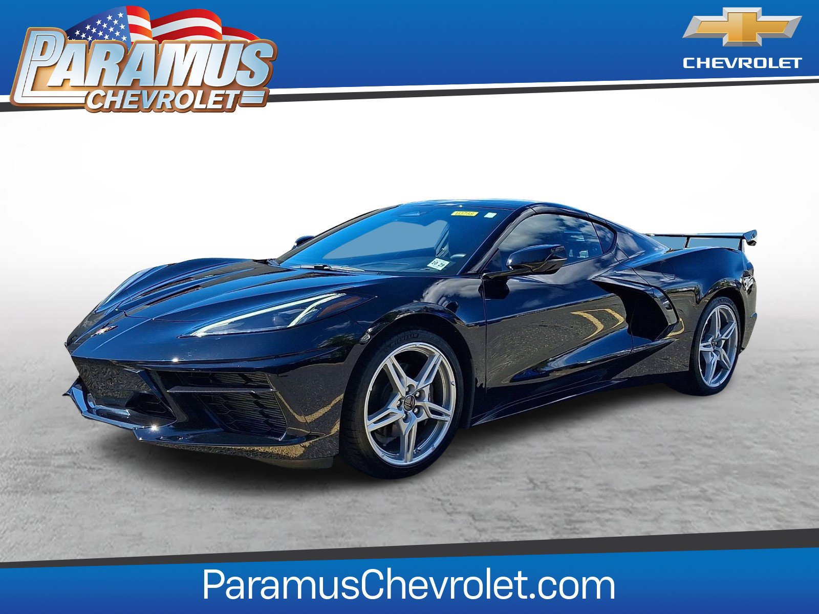 Used 2025 Chevrolet Corvette Stingray Coupe w/ 1LT RWD image 3