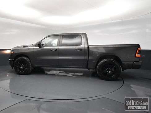 Used 2023 RAM 1500 Big Horn AWD/4WD image 3