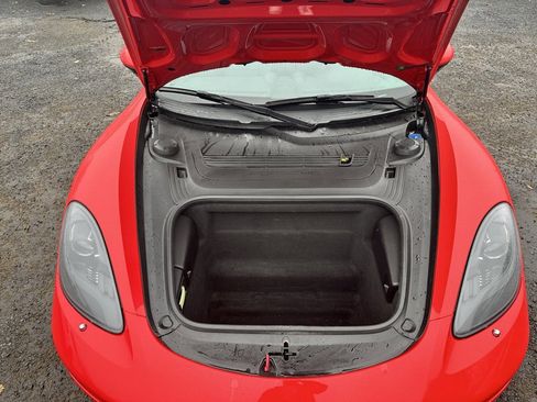 Used 2019 Porsche 718 Cayman Base image 27