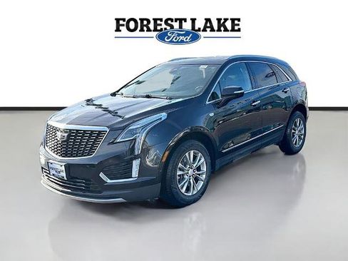 Used 2023 Cadillac XT5 Premium Luxury image 3