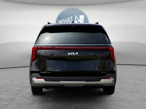 New 2026 Kia Carnival SX FWD image 13
