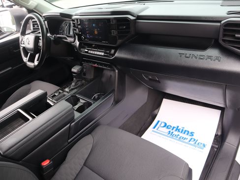 Used 2023 Toyota Tundra SR AWD/4WD image 30