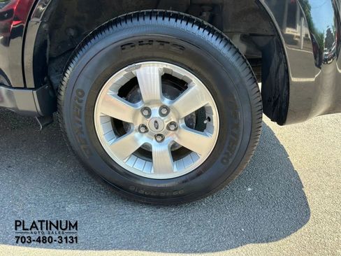 Used 2010 Ford Escape Limited AWD/4WD image 21