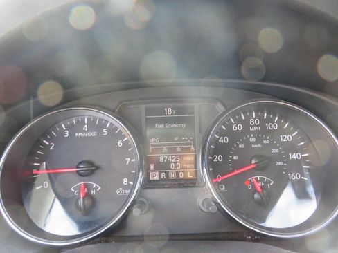 Used 2015 Nissan Rogue S w/ Convenience Package image 15