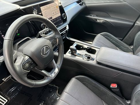 Used 2023 Lexus RX 500h F Sport w/ Cold Area Package image 10