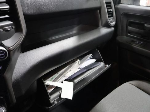 Certified 2025 RAM 3500 Tradesman AWD/4WD image 32