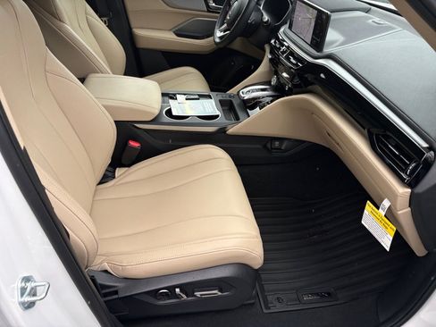 Certified 2026 Acura MDX FWD image 21