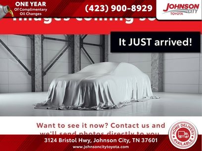 Used 2025 Toyota RAV4 XSE w/ Weather Package