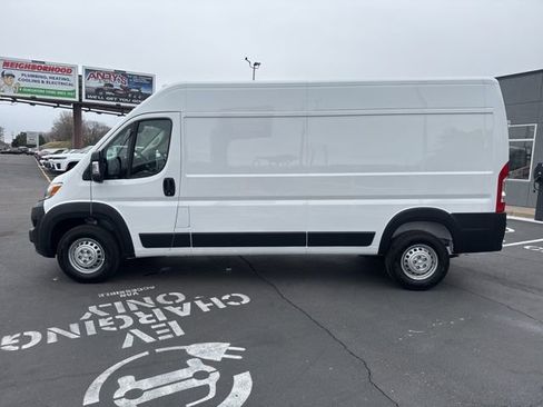 New 2026 RAM ProMaster 2500 FWD image 4