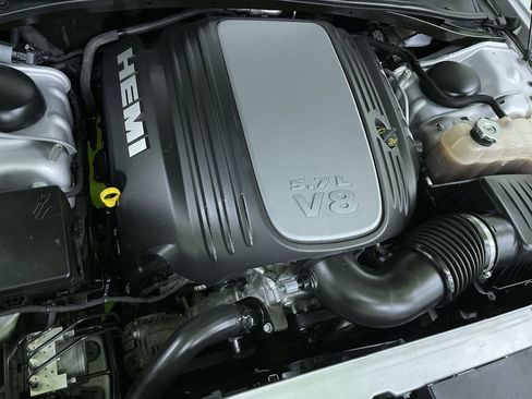 Used 2022 Dodge Challenger R/T image 30