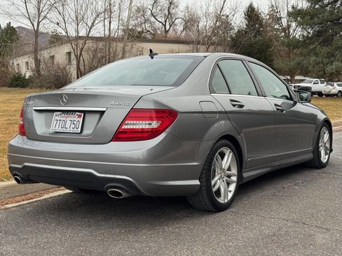 Used 2012 Mercedes-Benz C 300 4MATIC Sedan image 3